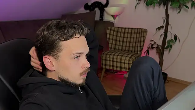 Czat XXX na żywo – naked_psy