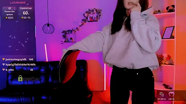 liana_kisses' Live XXX Chat