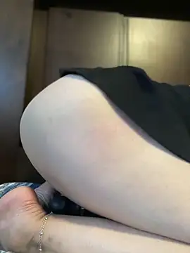 KITTEN-10 Obrolan Langsung XXX