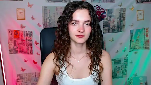 XXX chat uživo modela _SusieSu_