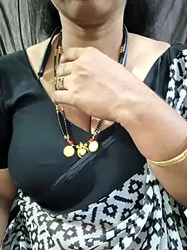 bhuvana_555's Webcam Show