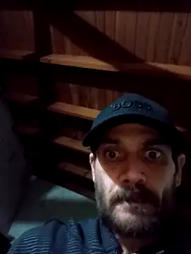 Toro18x4's Live XXX Chat