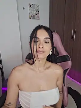 heyshaa Adlı Modelin Canlı XXX Sohbeti