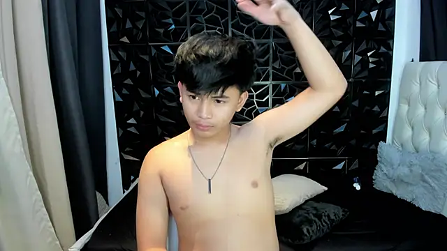 xlovercutietwink Webcam-Show