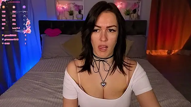 b1ushf1owerr Chat XXX in diretta