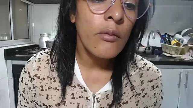 kateleyagrey live XXX chat