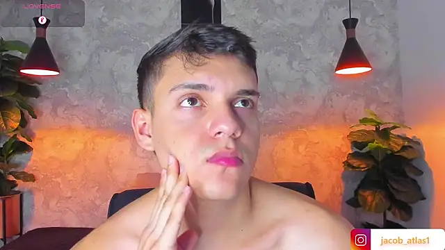 Онлайн чат XXX ian_jacob