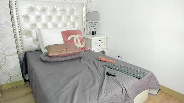 Czat XXX na żywo – cathaleja_20_