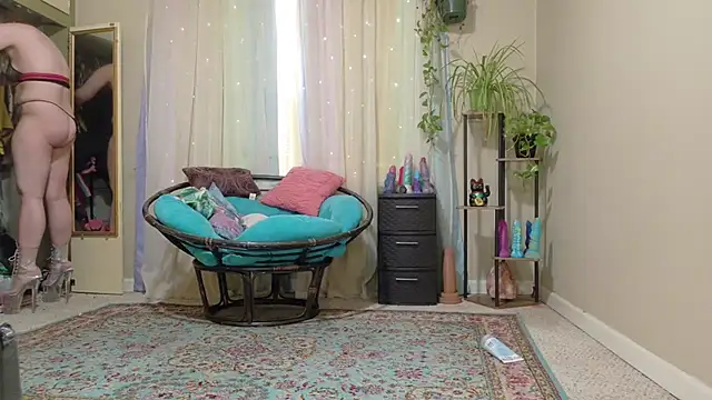 Emihaze's Live XXX Chat