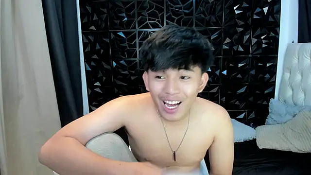 xlovercutietwinkのライブXXXチャット