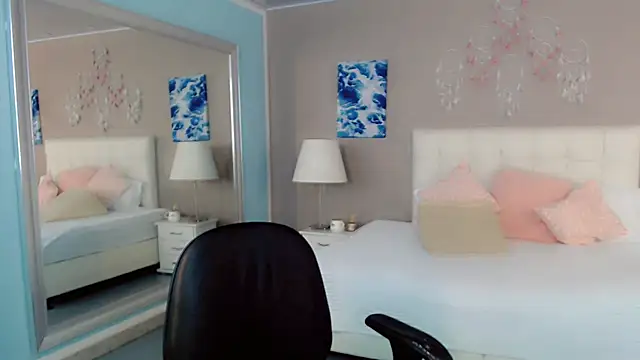 Show de webcam de _Maddison_Ivanova_