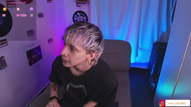 Pertunjukan Kamera Web Nick_Bangover_