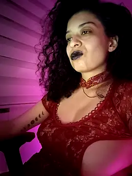 Miss_Carmilla's Live XXX Chat