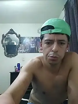 Chat XXX en directo de Junior_47