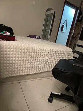 Chat XXX en directo de lemyny