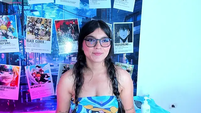 Violet_Fiore 现场XXX聊天