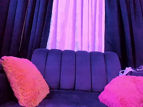 Chat +18 de ginebrapurple ao vivo