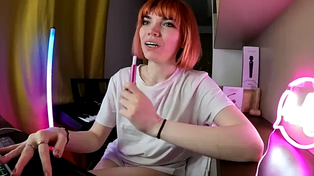 Chat +18 de olivka-flower ao vivo