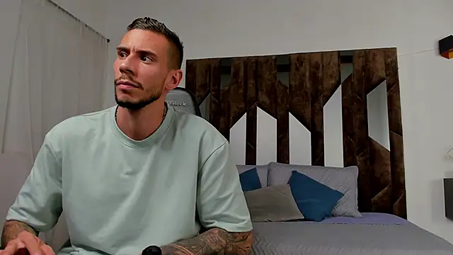 J_king__ Live XXX Chat