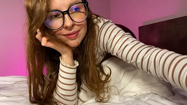 Chat +18 de Pi-x-ie ao vivo