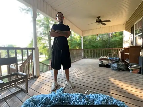 ThrowedWorldWide's Live XXX Chat