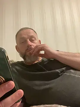 FroslのライブXXXチャット