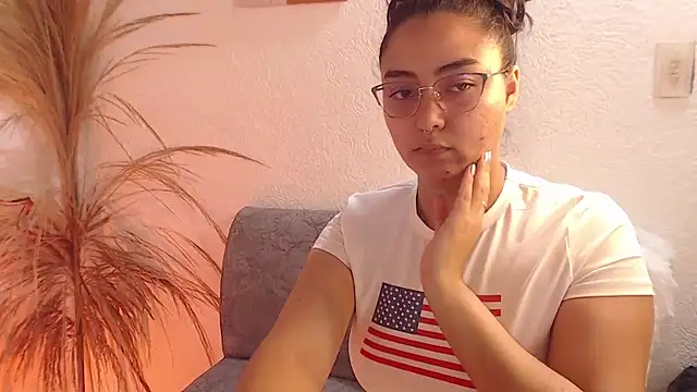 Czat XXX na żywo – _Kim__M