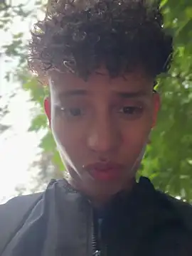 yoursexyjose 网络视讯表演