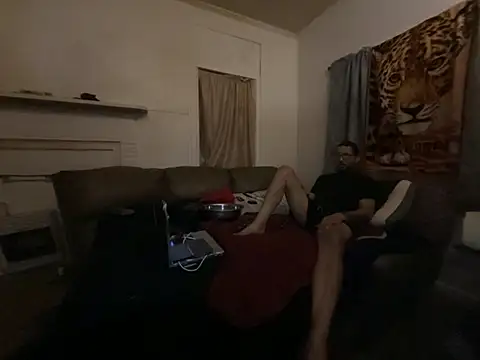 ThrowedWorldWide Show in webcam