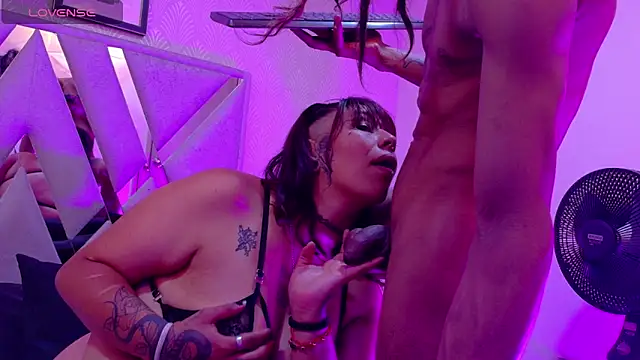 Tattoo_edbosses Webcam-Show