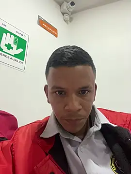 Onel9701 Live XXX Chat