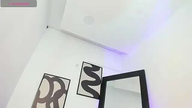 AmaraStorm's Live XXX Chat