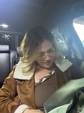 NicoleCut's Webcam Show