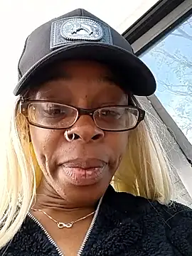 Jasmine_FullsShine লাইভ XXX চ্যাট