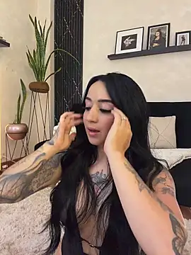 EmmyEvans1 Chat XXX live