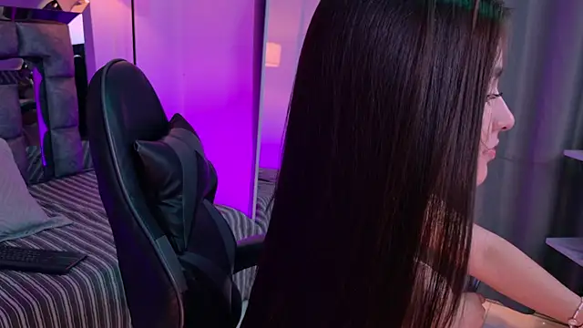 Bella_Clark2 Chat XXX in diretta