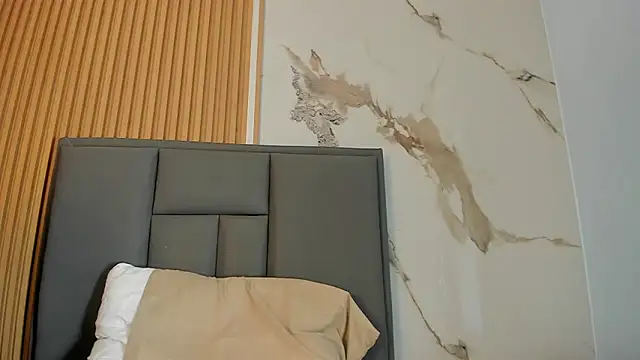 MILEY_JOAS2's Live XXX Chat