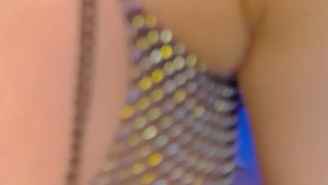 AllieEvans' Live XXX Chat