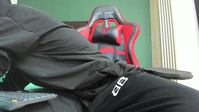 ares_pain Adlı Modelin Web Kamerası Şovu