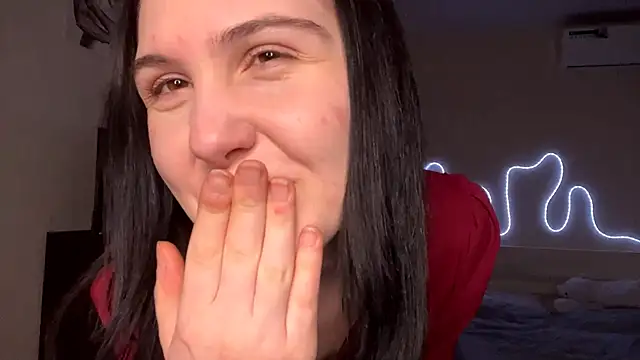 MyraLitterers' Live XXX Chat