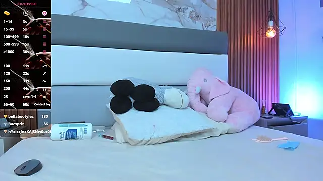 BIANCAROY1 Chat XXX in diretta