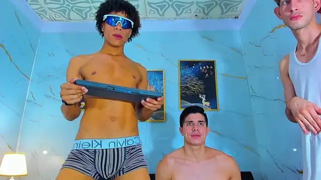 Spicy_guys Webcam show
