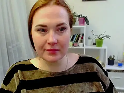 دردشة Lady_Tiana الجنسية المباشرة