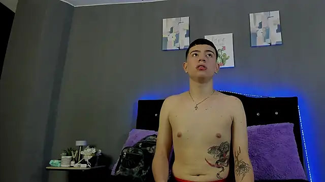 alex_xhunter 在線直播表演