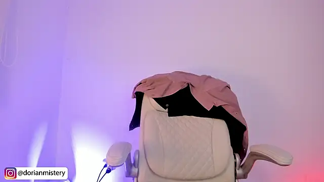 Živý XXX chat Dorianmistery2322_