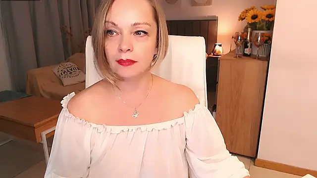 Tilly_Eliotn Live XXX chat