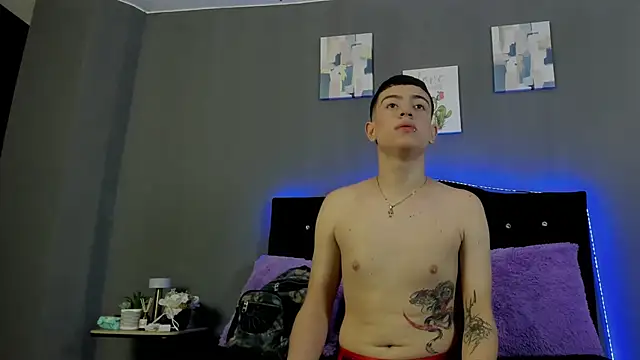 alex_xhunterのウェブカメラショー