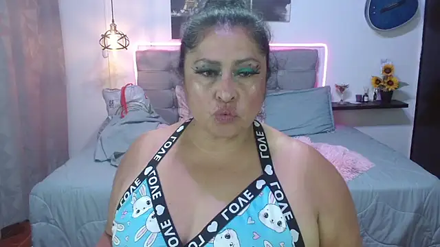 Chat +18 de Keyla01_ ao vivo