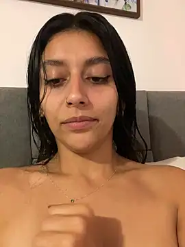 BrittanyDiazのライブXXXチャット