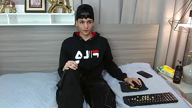 SamBlack_ Chat XXX live